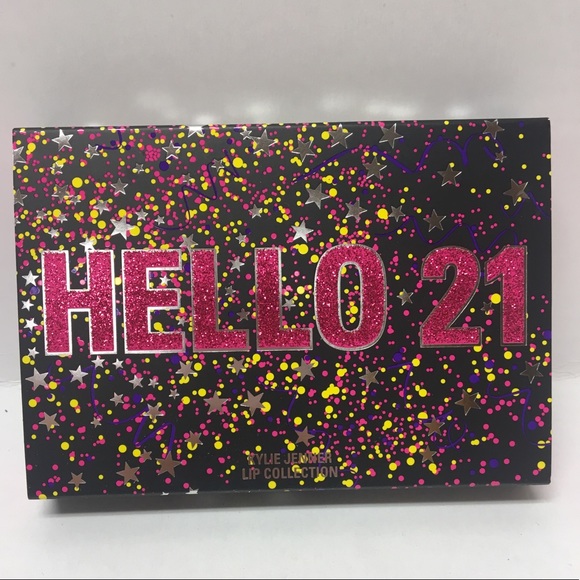 💋KYLIE Cosmetics Hello 21 MINI Lip collection - Picture 2 of 4